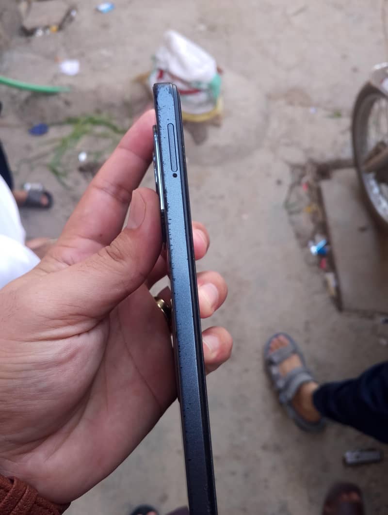 Tecno Spark 20C 4