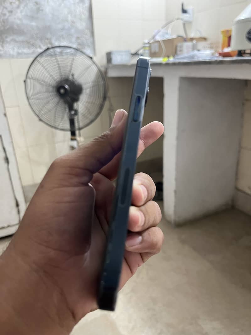 Apple iPhone 12 Pro 5