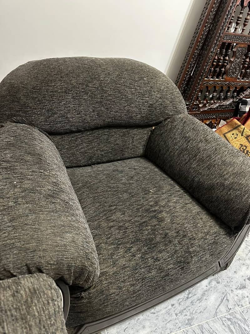 Sofa Set 5 Seater 2