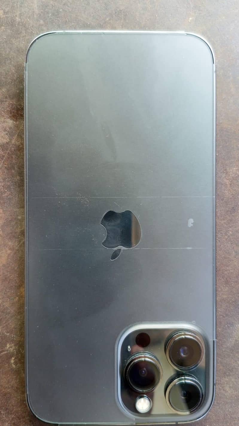 Apple iPhone 13 Pro Max 3