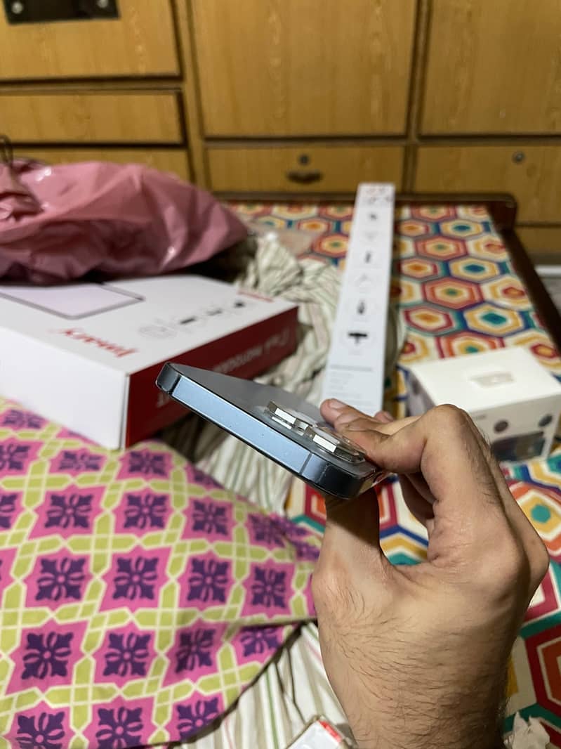 13 pro with box. 6