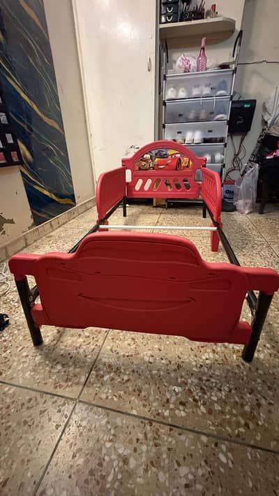 Delta children, bed for toddlers