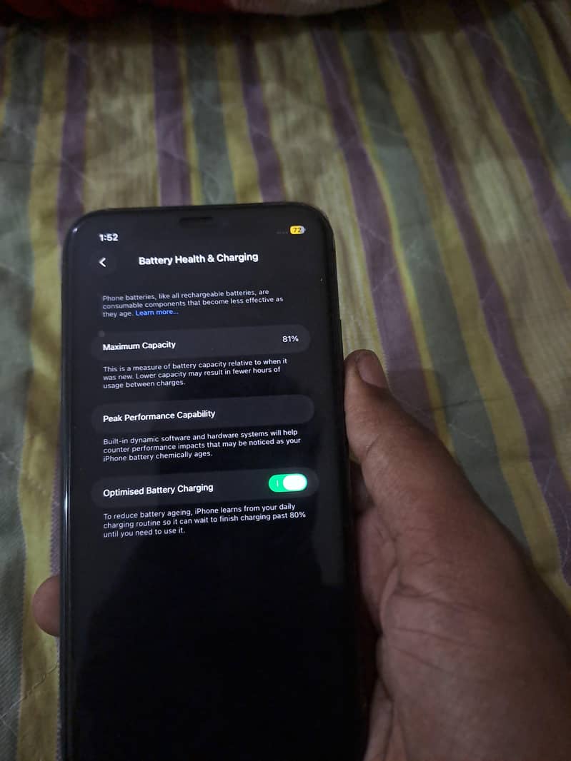 Apple iPhone 11 3