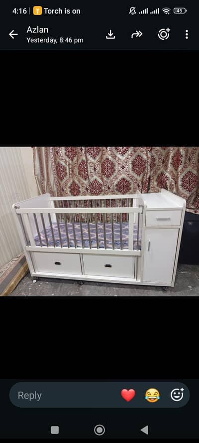 room ma space km ti tabi sale kr ryi ho Jas KO bi chyi rabta kry
