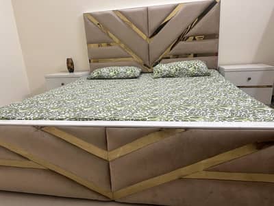 King Size Bedroom Set – Good Condition