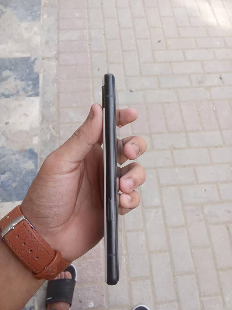 Google Pixel 6a 1