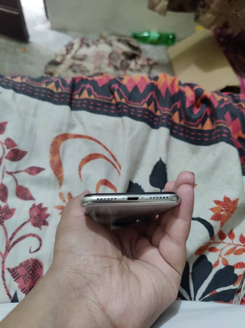 iPhone X 1