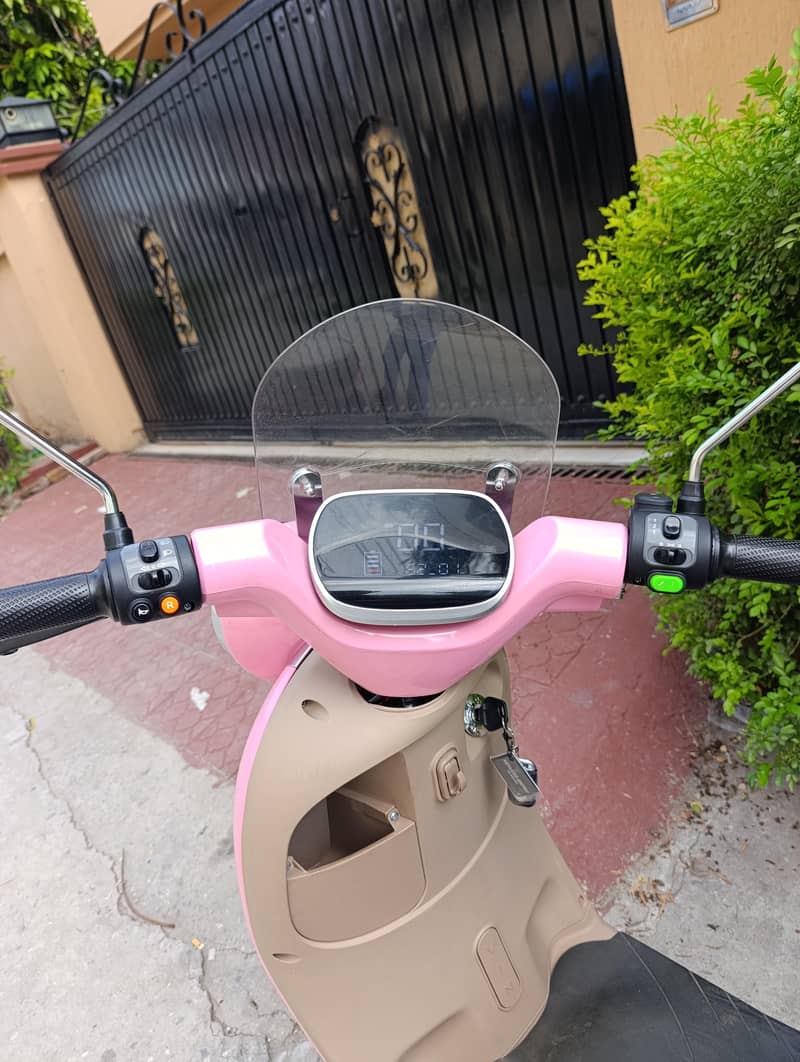 Scooty 2