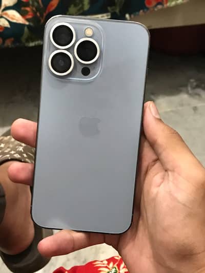 Apple iPhone 13 Pro