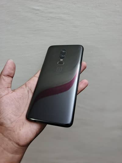 One Plus 6