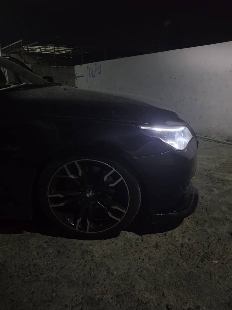 BMW E60 Front LED Headlights 3