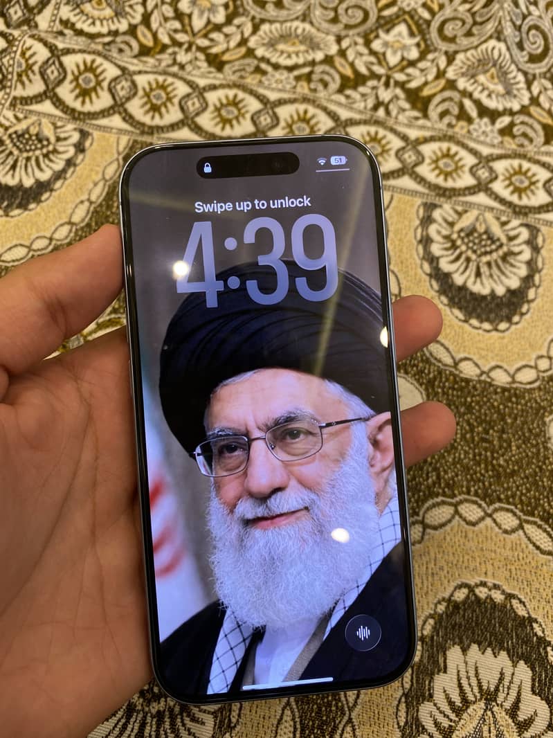 Apple iPhone 17 7