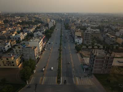 Transfer Free 5 Marla Plot for Sale in Jade Extension Block, Park View City, Lahore