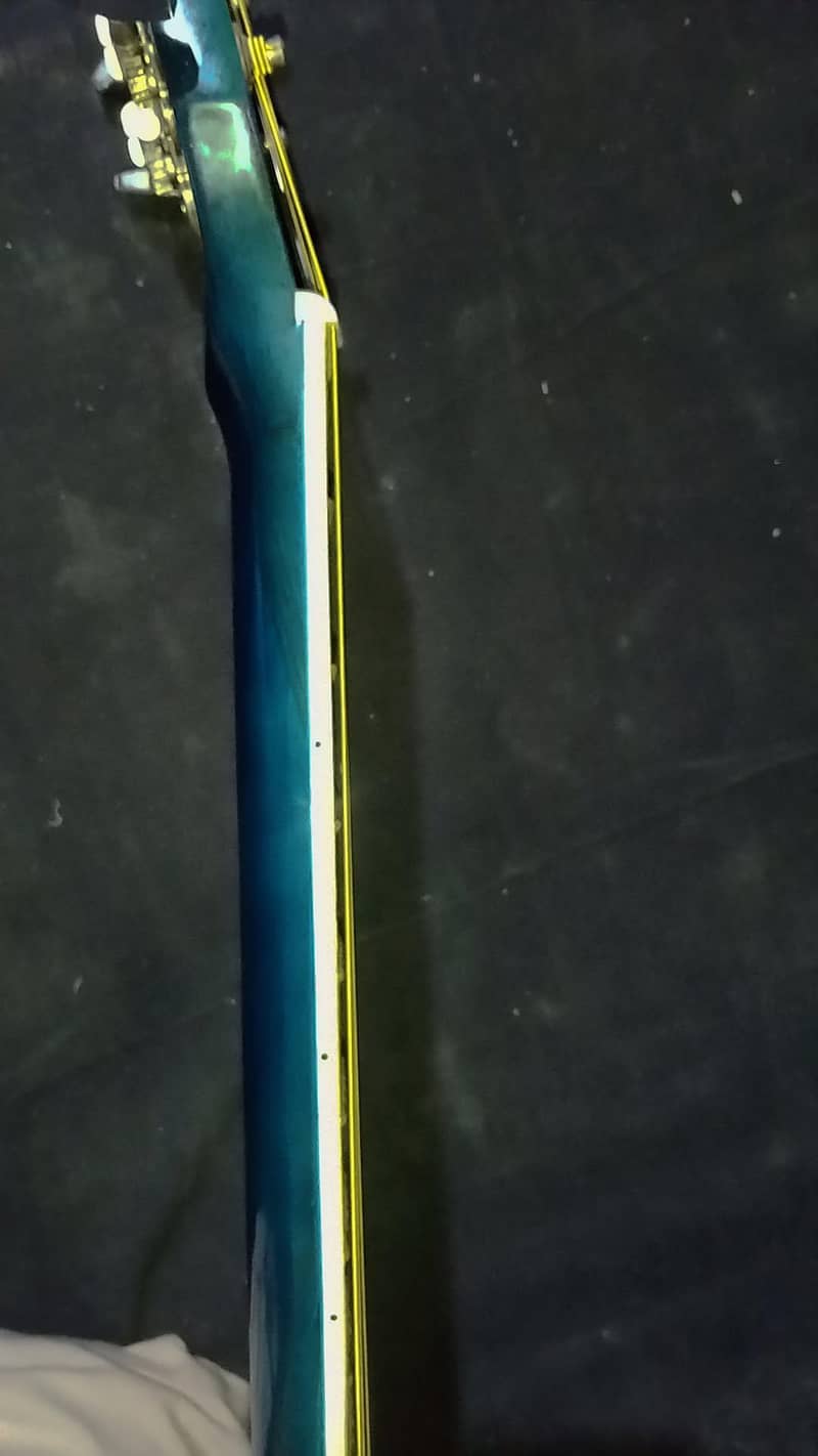guitar 7