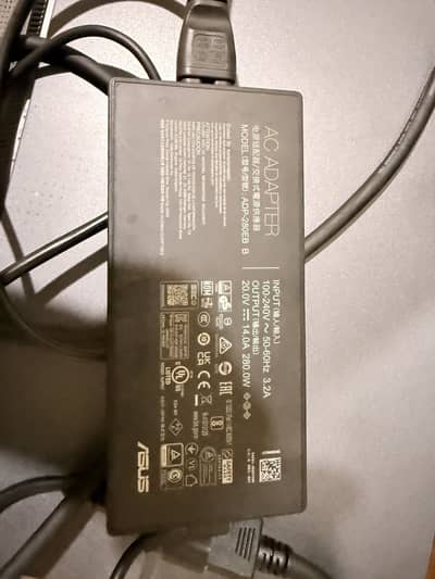 Asus ROG Strix G17|AMD RYZEN 9 7845HX|Nvidia Geforce RTX 4060|32gb/1Tb