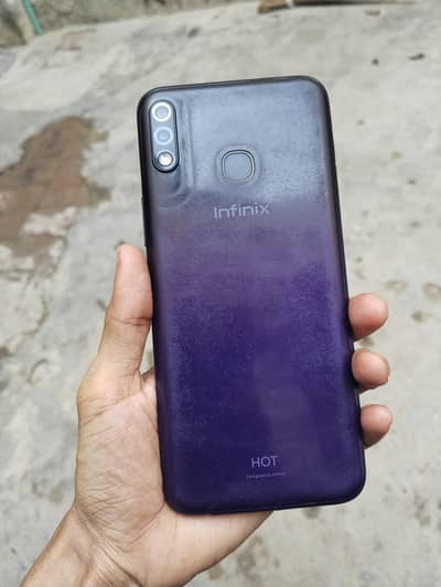 Infinix Hot 8 Lite 3gb 32gb full ok 03183600969