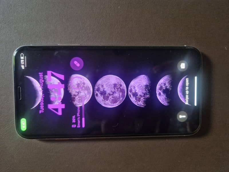 Apple iPhone X 4