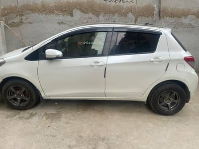 Toyota Vitz 2013