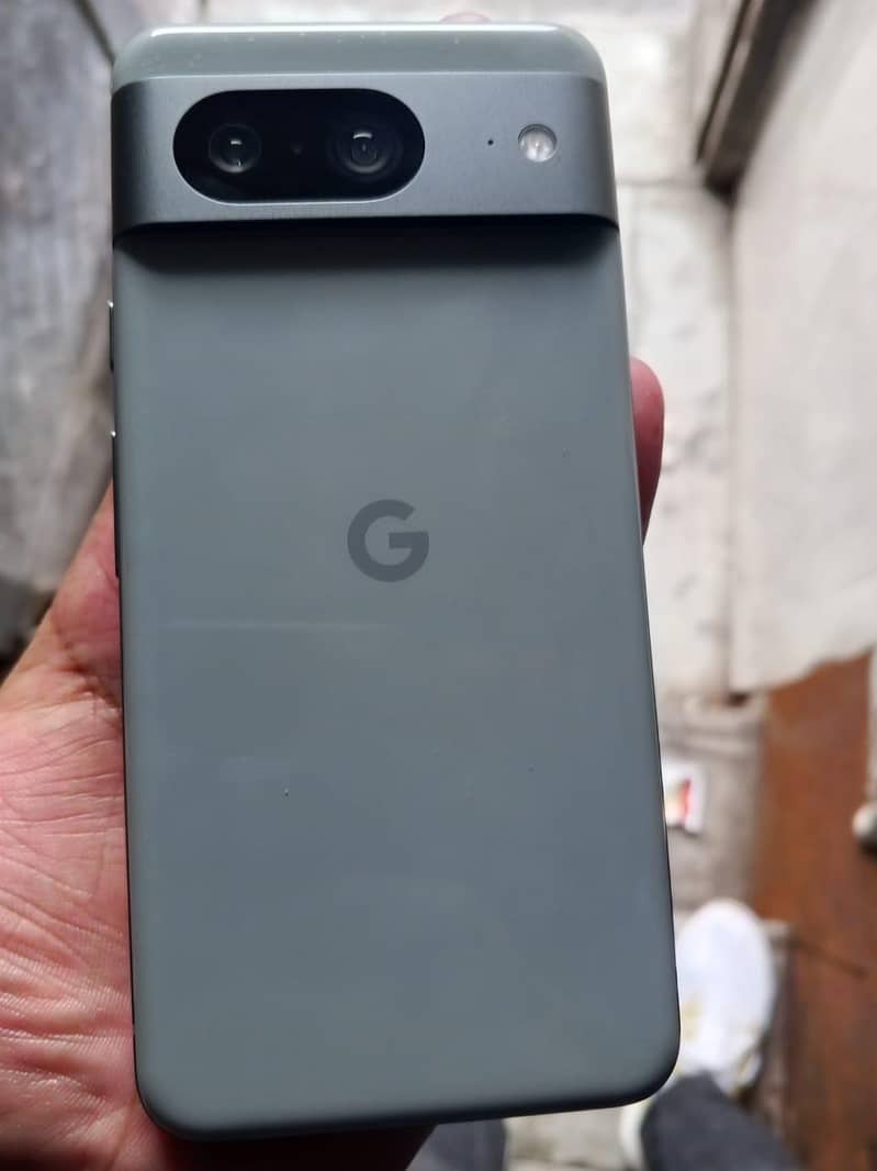 Google Pixel 8 0