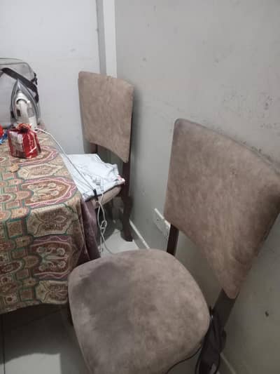 Dining Table CHAIRS for sale
