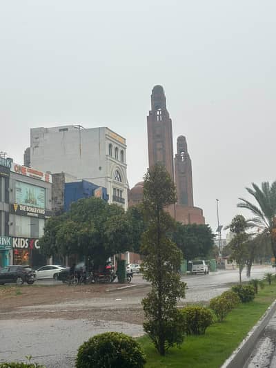 5 MARLA COMMERCIAL IDEAL LOCATION PLOT FOR SALE BAHRIA TOWN LAHORE