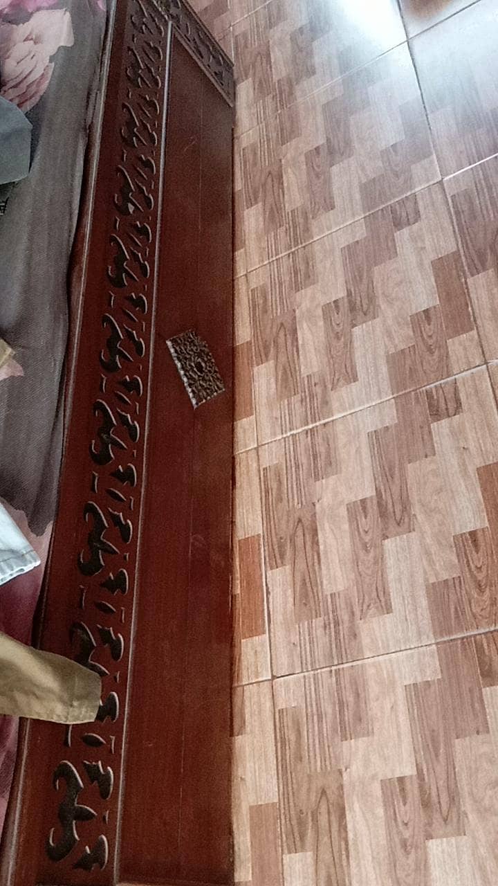 king size bed for sell 1