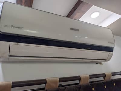 Orient 1 Ton Inverter AC