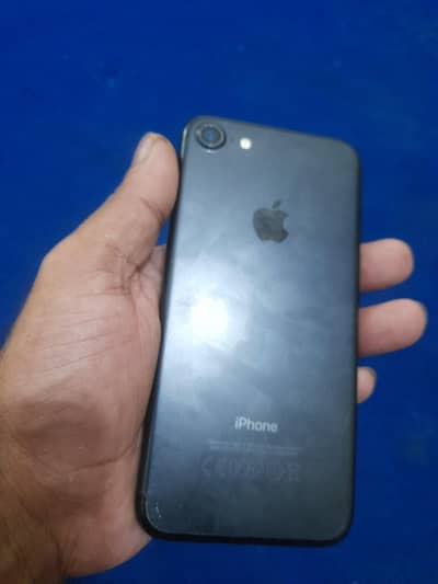 Apple iPhone 7