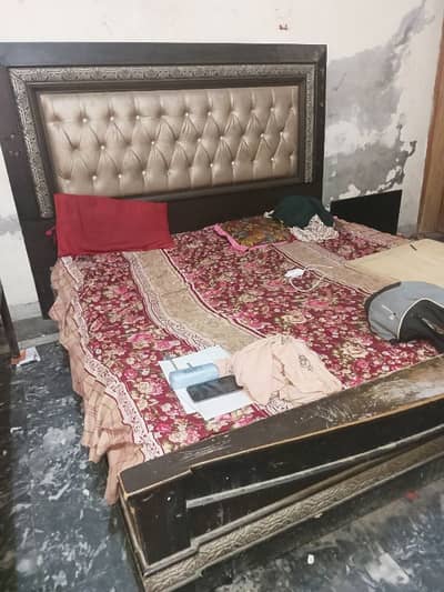Used Wooden furniture for sale