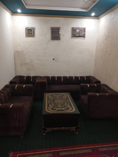 9 seater sofa set with table condition good only serious buyer contact