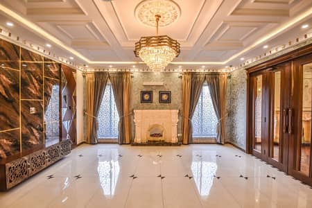 Spacious 4 Kanal House Available For rent In Gulberg