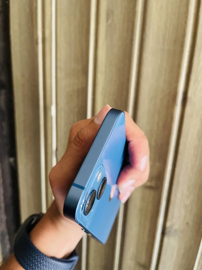 Apple iPhone 13(Jv) 1