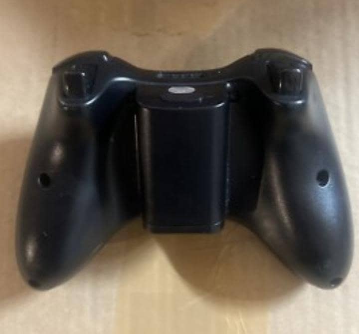 Xbox 360 controller 1