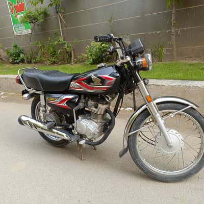 Honda 125 2024 model total jeniun