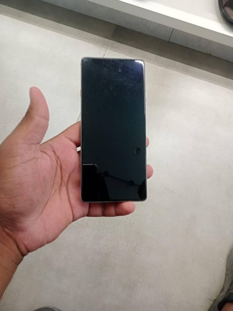 Tecno CAMON 40 4