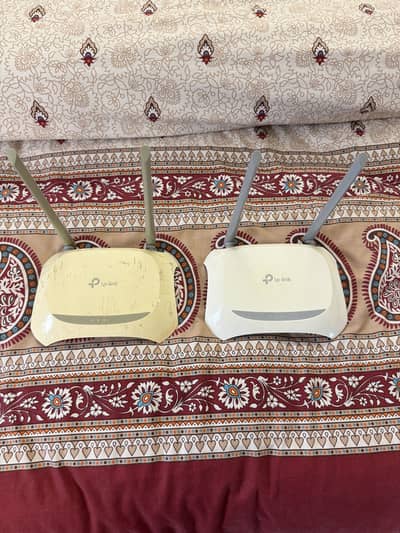 2 Pieces TP-LinkWR840N Routers
