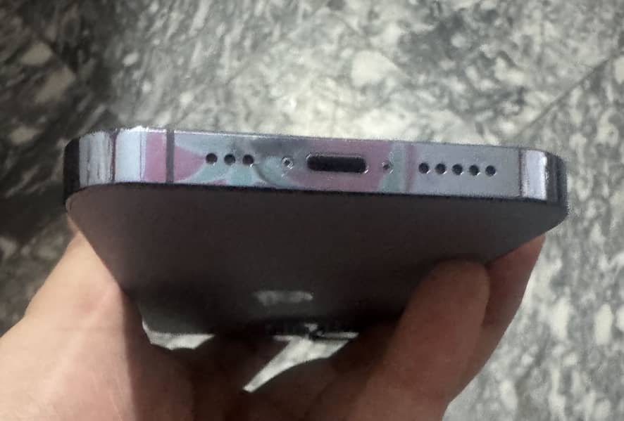 Apple iPhone 13 Pro 3