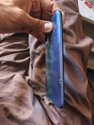 Vivo Y31 4GB  / 128GB