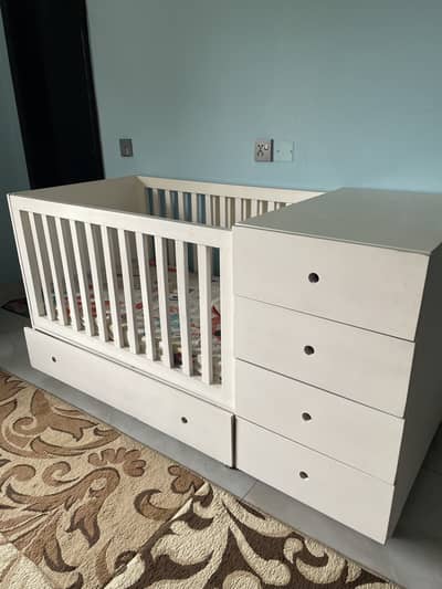 PINTEREST INSPIRED BABY COT USED LIKE NEW