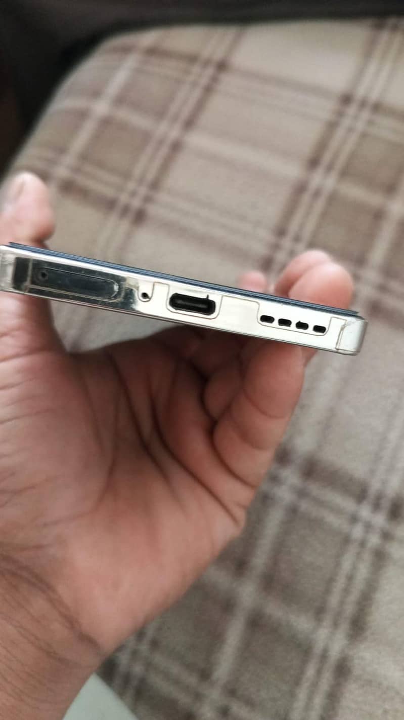 Infinix Note 40 2