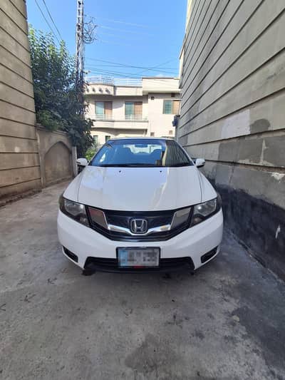 Honda City 2018 Prosmatic. genuine condition.