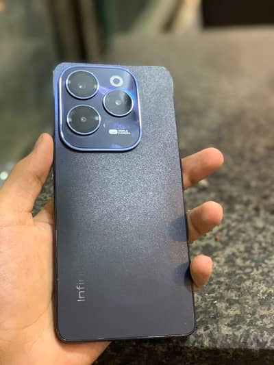 Infinix Hot 40