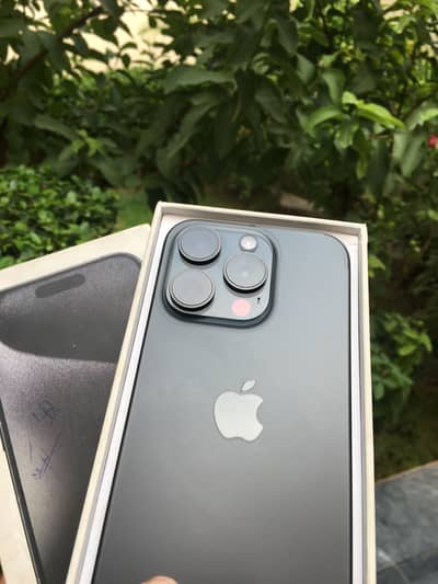 Apple iPhone 15 Pro