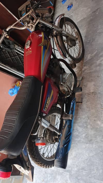 Honda 125 model 2002