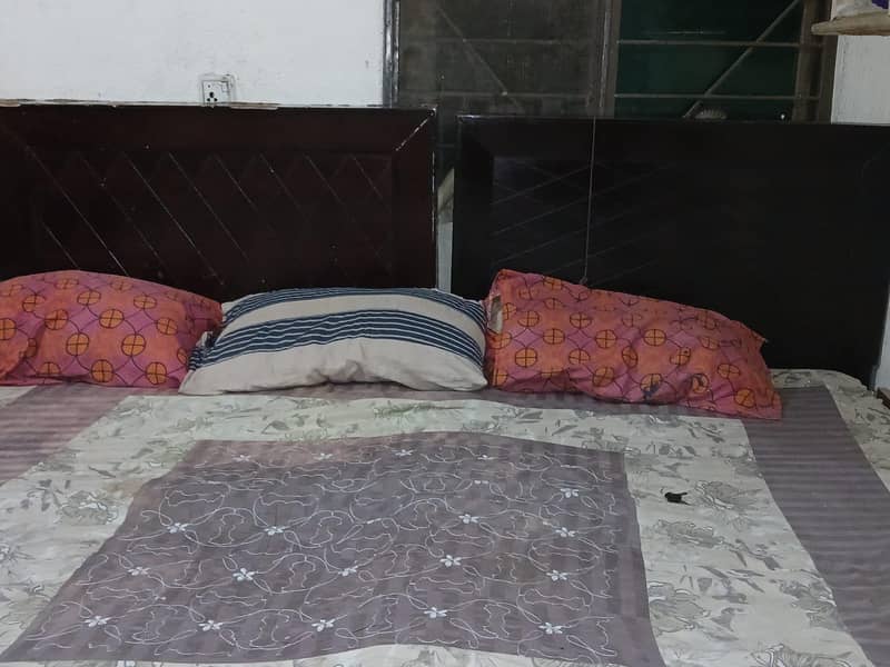 two single beds 0