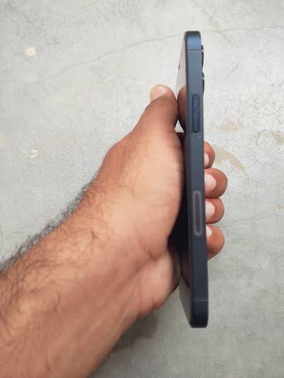 Iphone 12 exchange possible official approved 128gb 9/10 condition