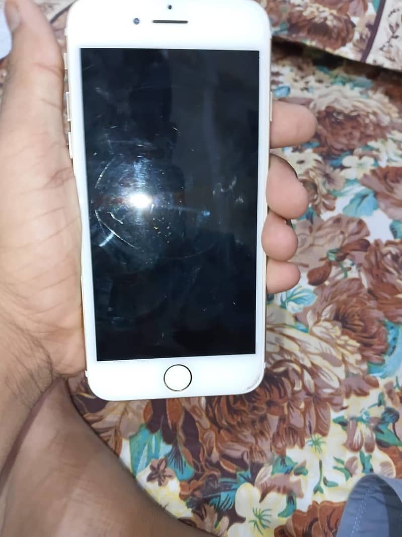 Apple iPhone 7 5