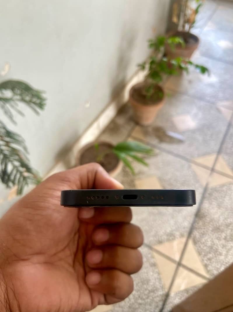 Apple iPhone 14 1