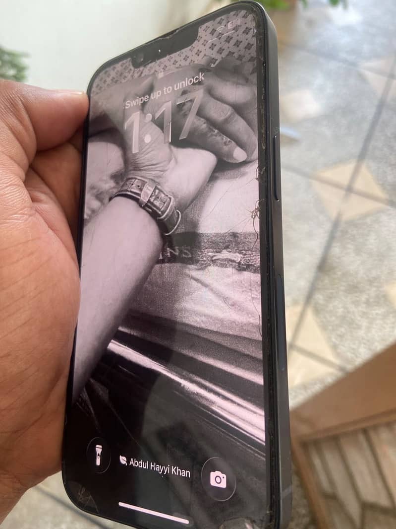 Apple iPhone 14 2