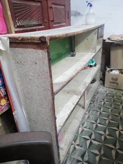 good condition ha friend per ful Shisha hai